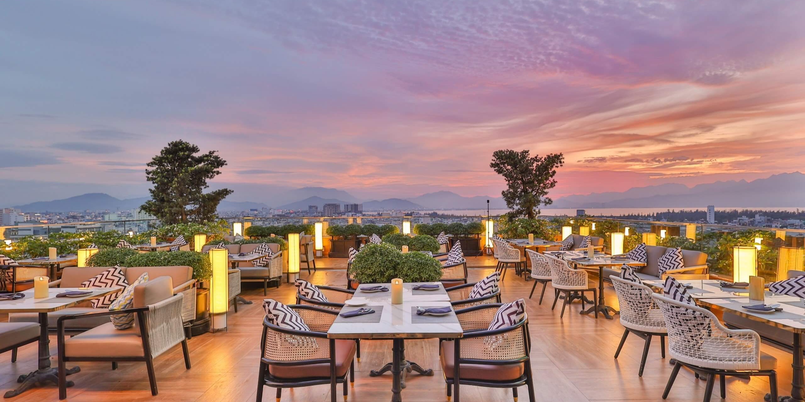 Rooftop Dining Experience
